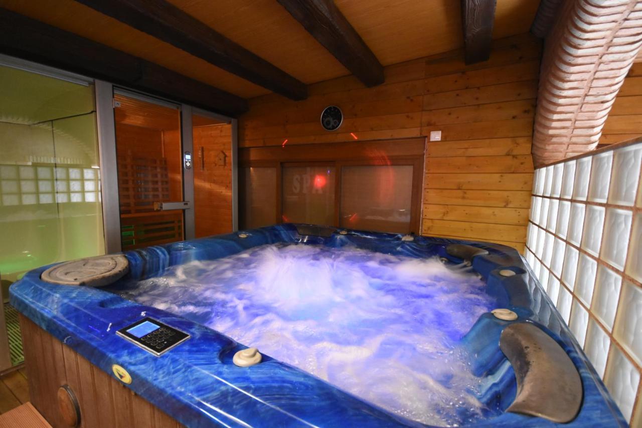 אלמגרו Casa Rural De Estilo Rustico Con Spa מראה חיצוני תמונה