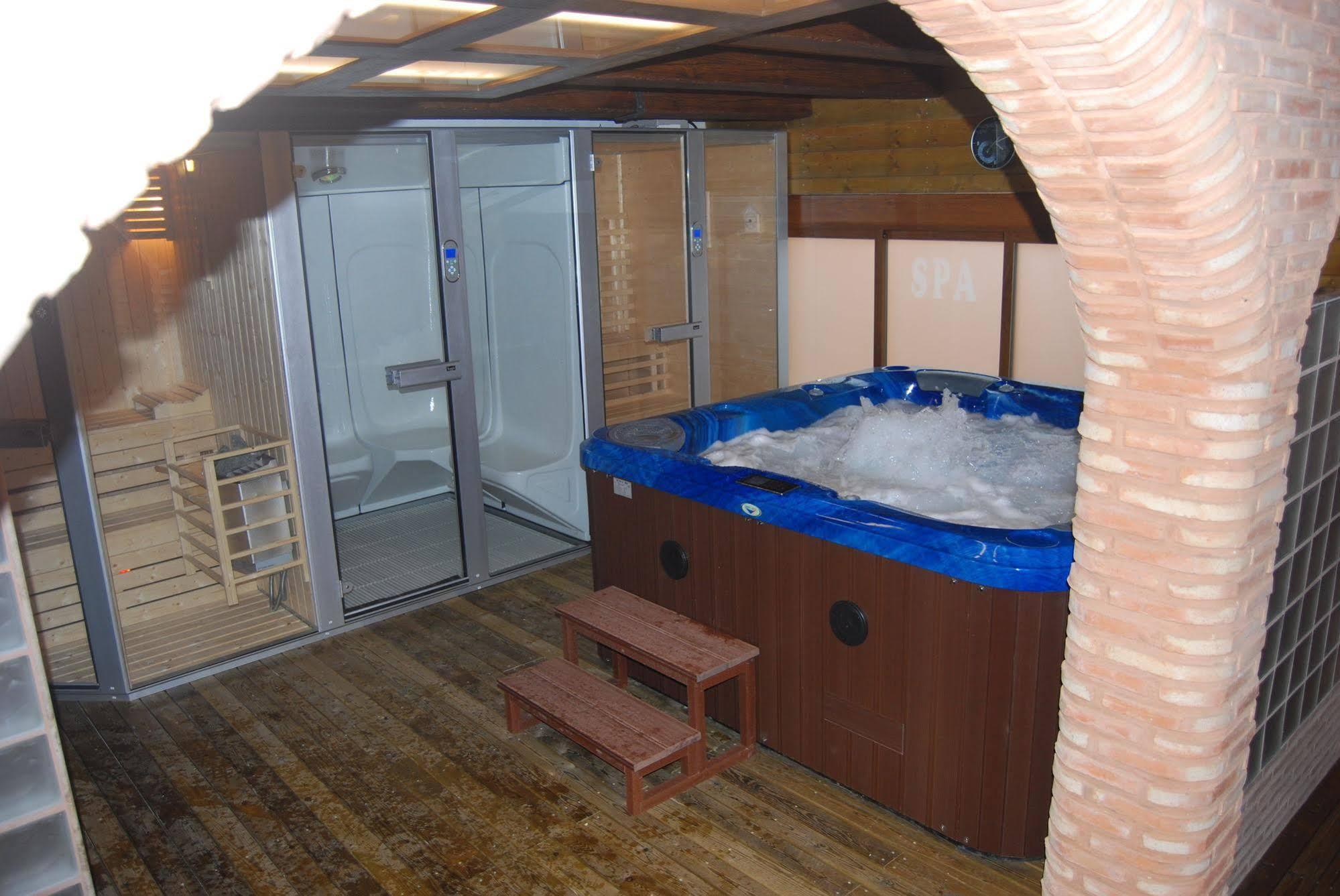 אלמגרו Casa Rural De Estilo Rustico Con Spa מראה חיצוני תמונה