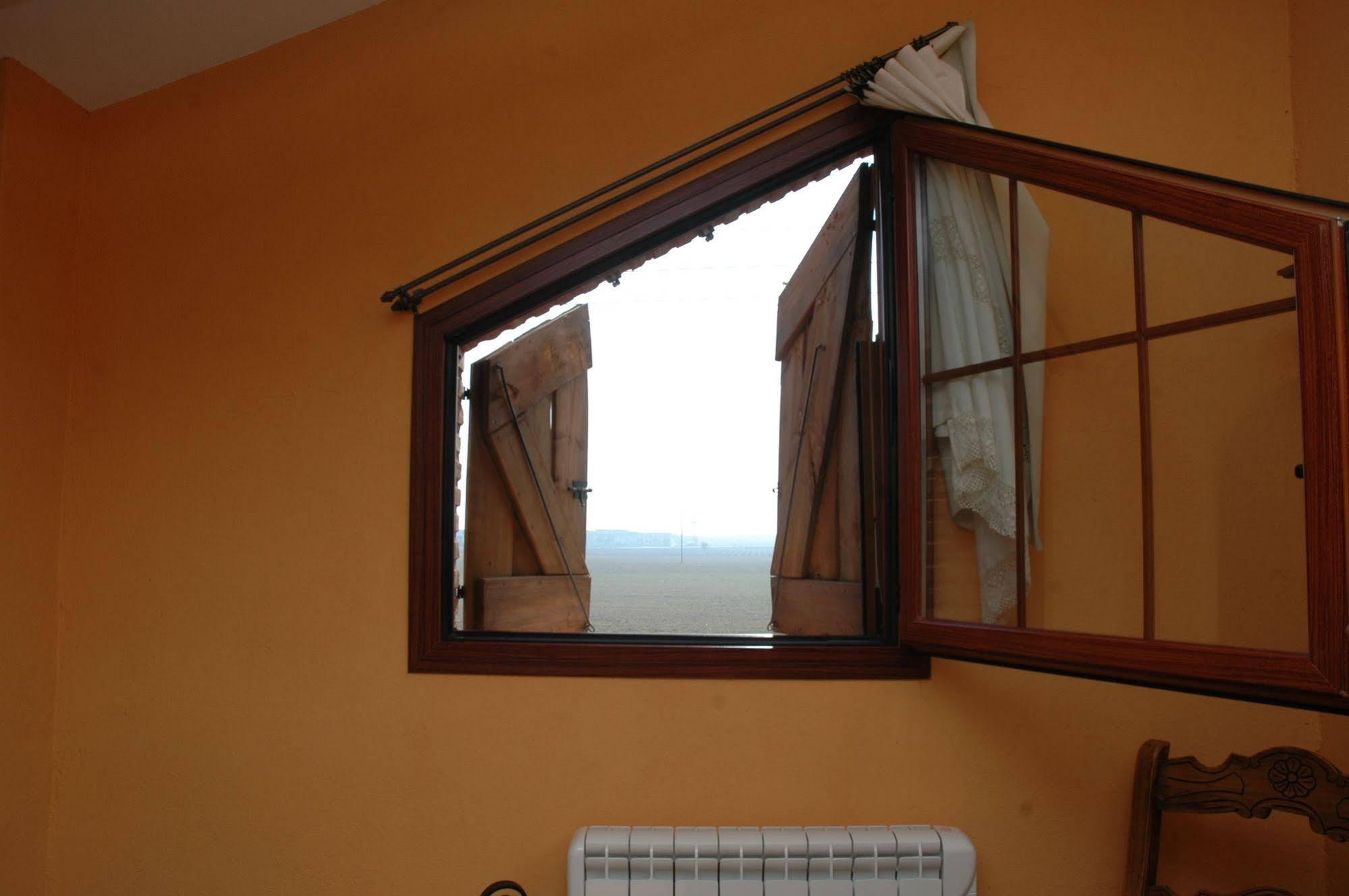 אלמגרו Casa Rural De Estilo Rustico Con Spa מראה חיצוני תמונה