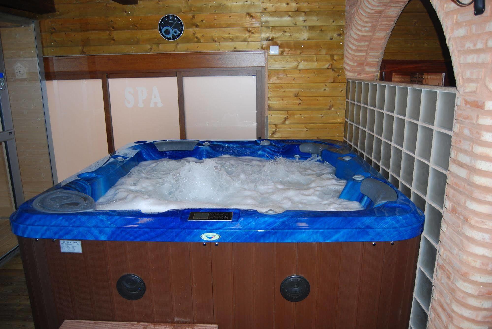 אלמגרו Casa Rural De Estilo Rustico Con Spa מראה חיצוני תמונה